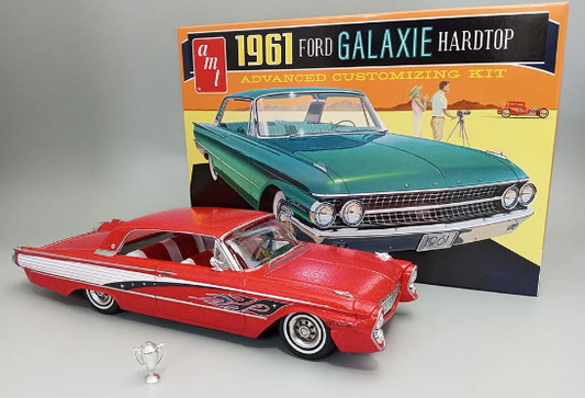 Amt 1/25 '61 Ford Galaxie Hardtop