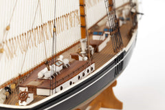 Billing Boats 1/100 Bluenose II