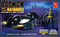 Amt 1/25 '89 Batmobile w Figure