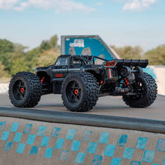 1/5 OUTCAST V2 4X4 8S BLX EXB Brushless Stunt Truck RTR, Black