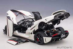 AUTOart 1/18 Koenigsegg Regera White