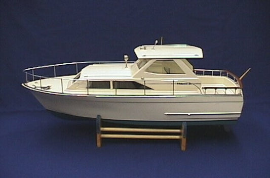 Dumas 31" Trojan Cabin Cruiser