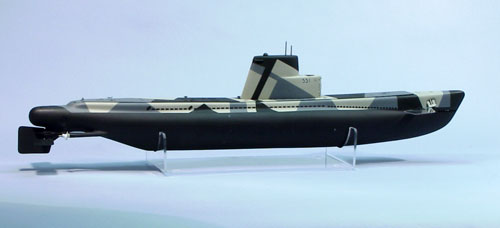 Dumas 33" Submarine: USS Bluefish