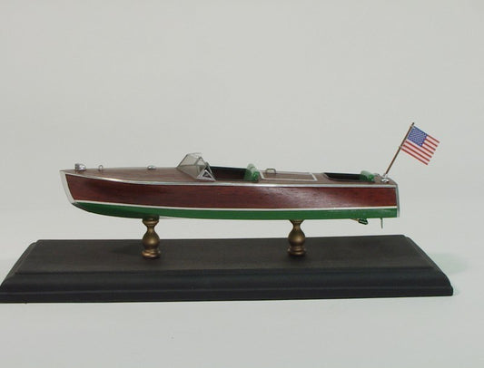 Dumas 9 1/2" 1949 Chris-Craft Racer