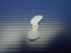 Dumas Plastic Prop for .09 - 1/8