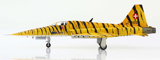 Hobby Master 1/72 F-5E: 'Sinacat'