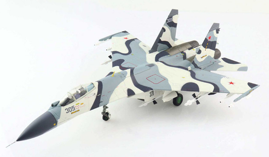 Hobby Master 1/72 Su-27SKM: Paris Airshow