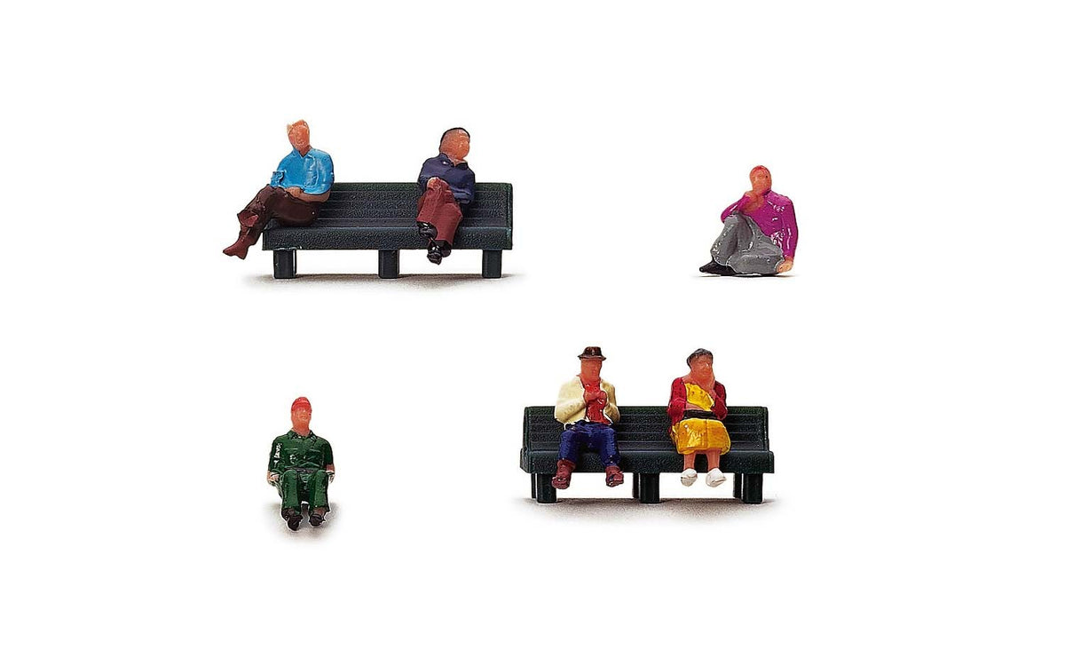 Hornby People: Sitting