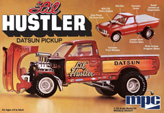 MPC 1/25 1975 Datsun Pickup